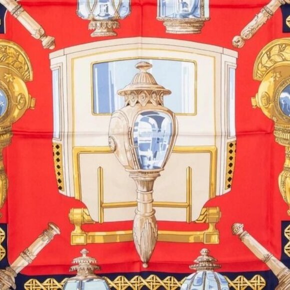 HERMES Silk Scarf Carre 90 FEUX DE ROUTE Carriage Lantern Red Gold - Picture 3 of 7